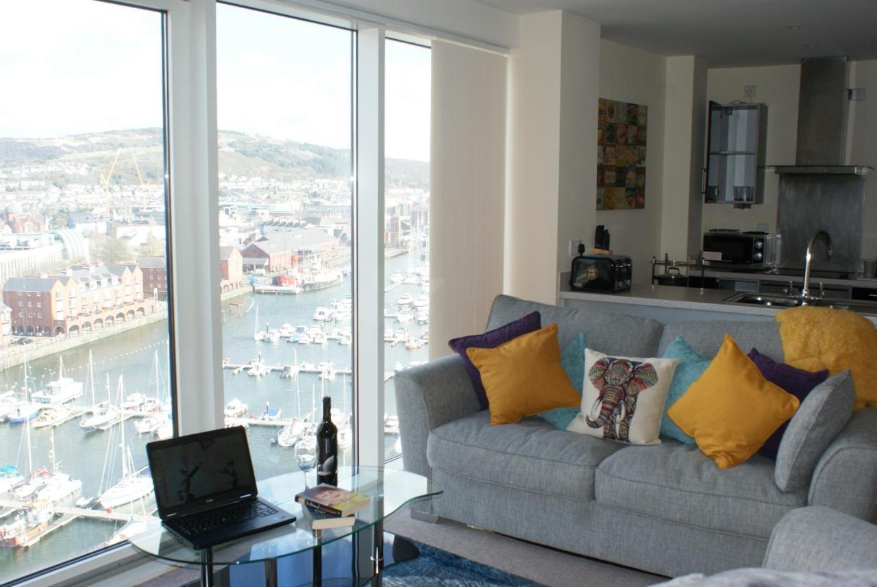 Coastal City Rooms - Waterfront Суонси Экстерьер фото