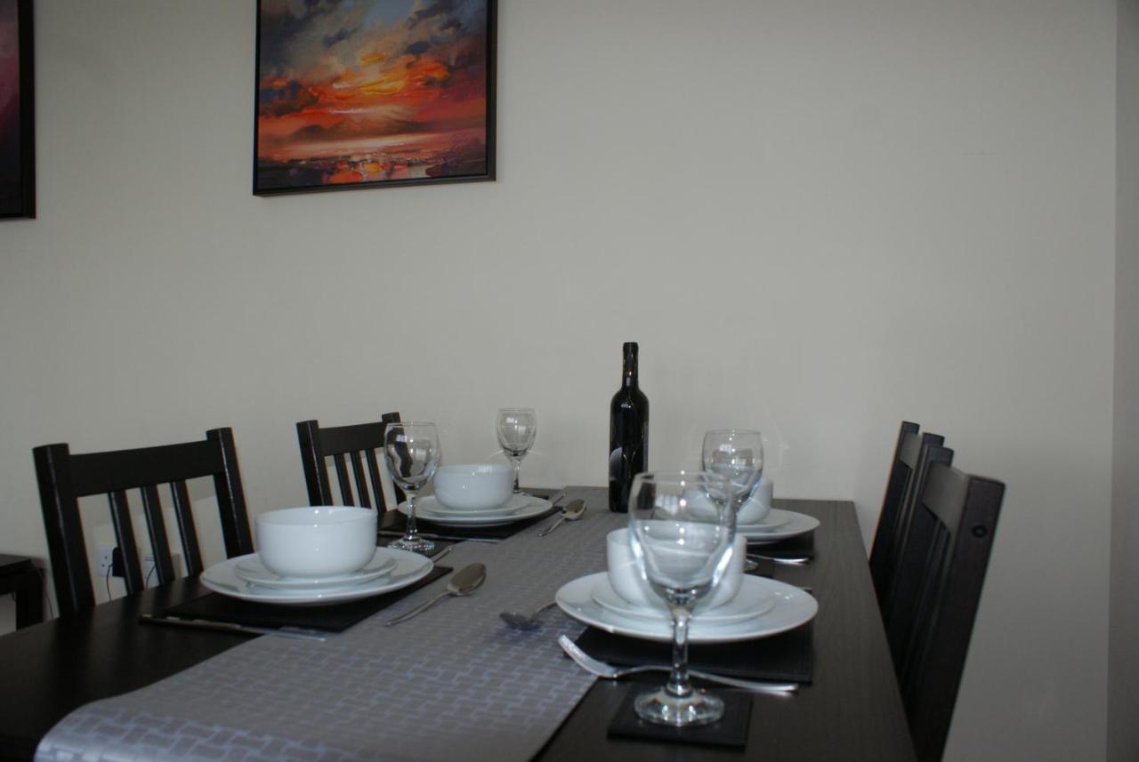 Coastal City Rooms - Waterfront Суонси Экстерьер фото